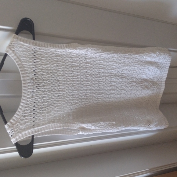 Bass white sleeveless sweater - Picture 2 of 3